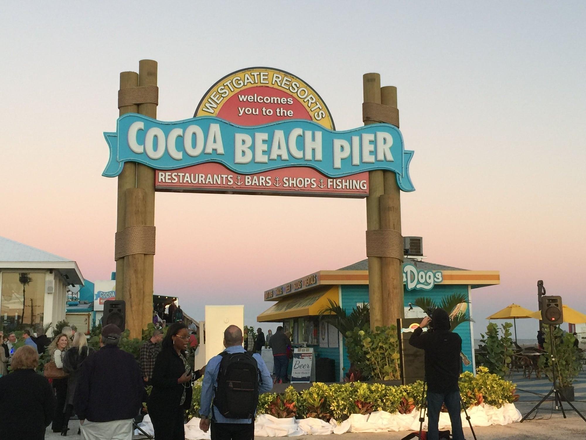 Days Inn By Wyndham Cocoa Beach Port Canaveral Екстер'єр фото